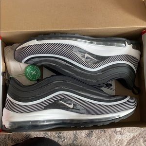 97 Airmax 9M